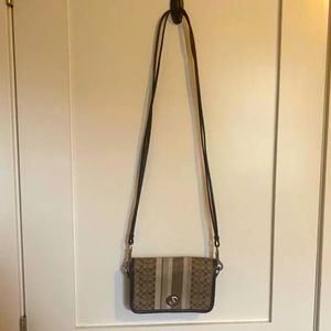 Small Coach Crossbody purse